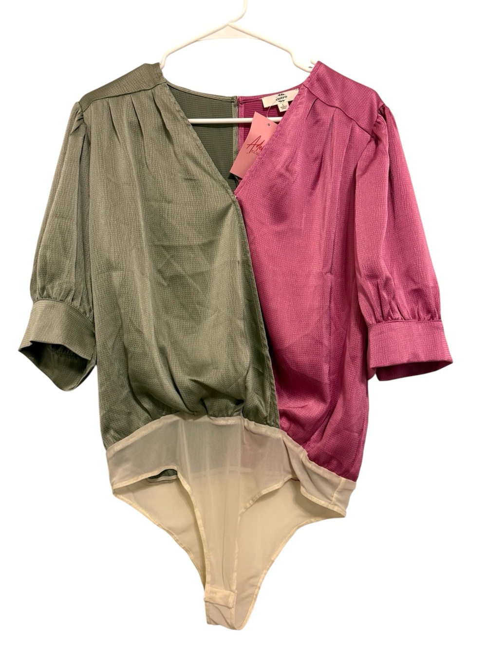 Entro NWT Colorblock Pink Green Puff Sleeve Bodysuit Top L